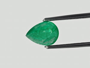 8800566-pear-intense-green-zambia-natural-emerald-2.12-ct