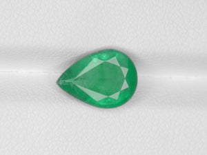 8800567-pear-velvety-green-zambia-natural-emerald-2.33-ct