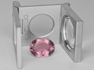 8800041-oval-lustrous-pink-igi-sri-lanka-natural-spinel-4.03-ct