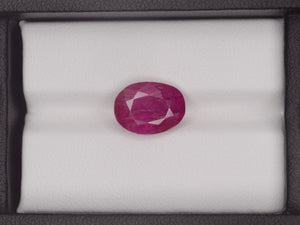 8800822-oval-deep-pinkish-red-grs-burma-natural-ruby-6.09-ct