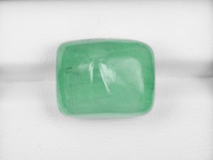 8800570-cabochon-pastel-green-russia-natural-emerald-28.25-ct