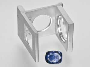 8801112-cushion-deep-blue-color-zoning-gia-kashmir-natural-blue-sapphire-5.70-ct