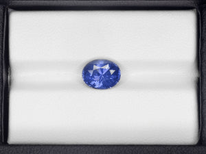 8800510-oval-velvety-cornflower-blue-grs-sri-lanka-natural-blue-sapphire-3.10-ct