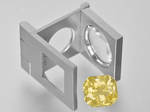 8801000-octagonal-lustrous-intense-yellow-grs-sri-lanka-natural-yellow-sapphire-8.58-ct