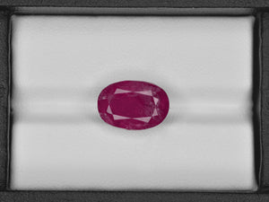 8801142-oval-deep-magenta-red-igi-burma-natural-ruby-9.12-ct