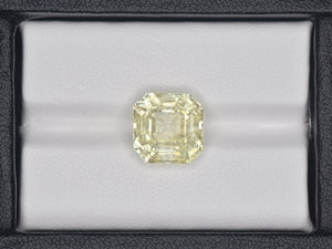 8801197-octagonal-very-light-yellow-gia-sri-lanka-natural-yellow-sapphire-9.52-ct