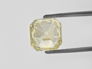 8801197-octagonal-very-light-yellow-gia-sri-lanka-natural-yellow-sapphire-9.52-ct