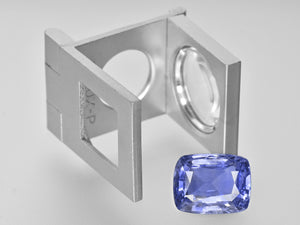 8801052-cushion-lustrous-intense-blue-gia-gii-sri-lanka-natural-blue-sapphire-9.60-ct