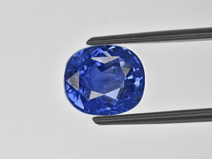 8801173-cushion-lustrous-cornflower-blue-ssef-sri-lanka-natural-blue-sapphire-7.26-ct