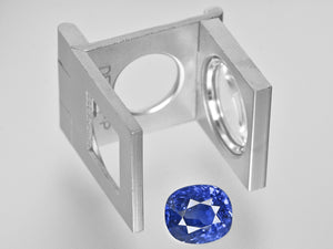 8801173-cushion-lustrous-cornflower-blue-ssef-sri-lanka-natural-blue-sapphire-7.26-ct