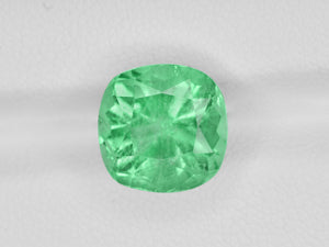 8801277-cushion-lustrous-pastel-green-grs-colombia-natural-emerald-5.15-ct