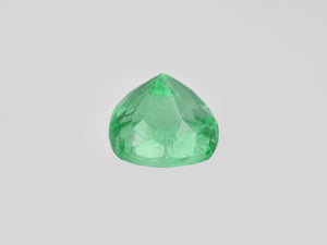 8801277-cushion-lustrous-pastel-green-grs-colombia-natural-emerald-5.15-ct