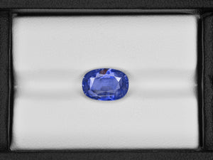 8801886-oval-cornflower-blue-gia-kashmir-natural-blue-sapphire-4.92-ct