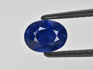 8801844-oval-rich-intense-royal-blue-grs-sri-lanka-natural-blue-sapphire-2.42-ct