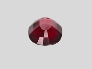 8802046-oval-pigeon-blood-red-igi-madagascar-natural-ruby-4.10-ct