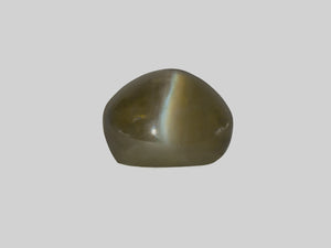 8802535-cabochon-greenish-brown-igi-india-natural-chrysoberyl-cat's-eye-6.75-ct