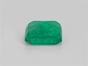 8802915-octagonal-lively-intense-green-igi-zambia-natural-emerald-5.21-ct