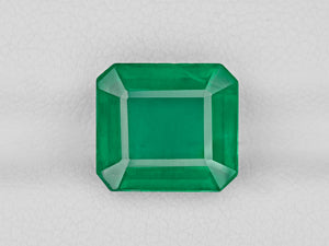 8802916-octagonal-velvety-intense-green-zambia-natural-emerald-4.64-ct