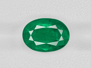 8802976-oval-velvety-deep-green-gii-zambia-natural-emerald-4.70-ct