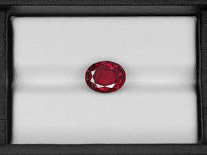 8803008-oval-pigeon-blood-red-india-natural-ruby-4.69-ct