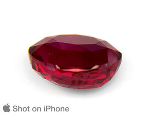 8803199-oval-fiery-deep-pinkish-red-grs-mozambique-natural-ruby-3.01-ct