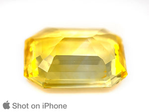 8803200-octagonal-lively-intense-yellow-gii-sri-lanka-natural-yellow-sapphire-8.04-ct